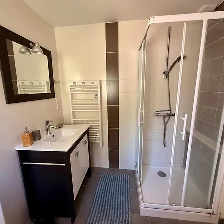 L'Harmattan Studio T1 Premium Dans Residence Privee Avec Patio A Proximite