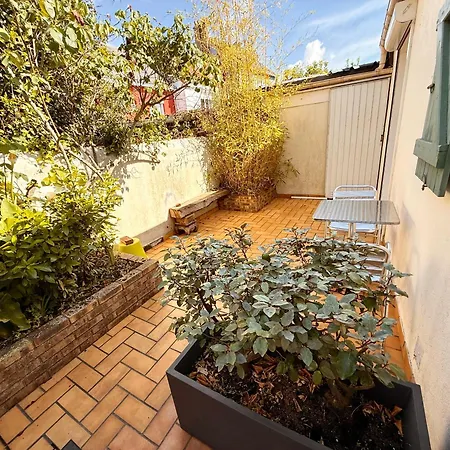 Apartment L'Harmattan Studio T1 Premium Dans Residence Privee Avec Patio A Proximite